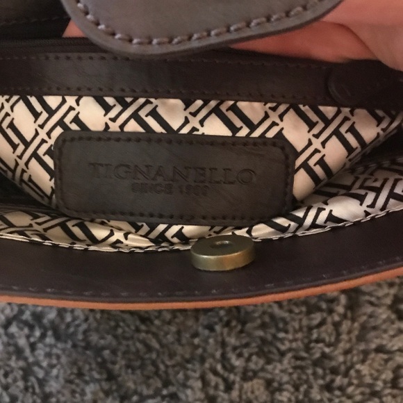 Tignanello brown leather shoulder bag like new - Picture 4 of 7